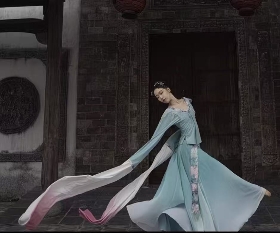 Hanfu de mangas de agua