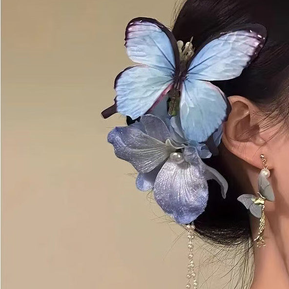 蝶のヘアピン