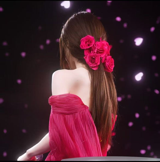Pinza de pelo con forma de flor